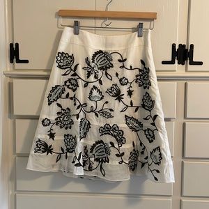 Ann Taylor, White A Line Skirt, Size 0P